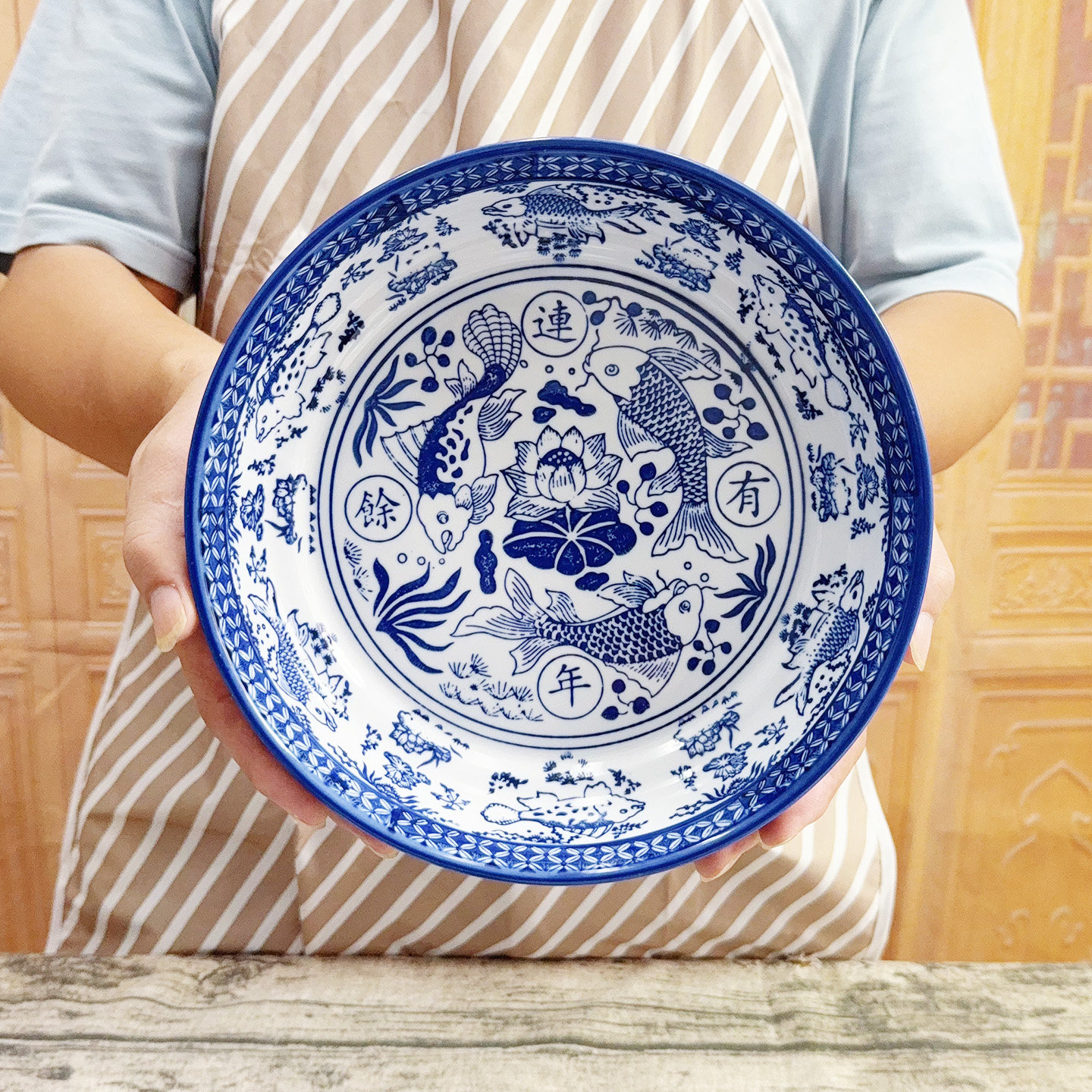 青花瓷沙律盘深盘陶瓷复古圆形盘子鱼图案家用怀旧碟菜盘餐厅商用,餐饮具,盘,淘宝优惠券,粉丝福利购,淘宝优惠卷