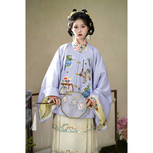 长春殿【狸奴迎春】方领补服绣花对襟妆花马面交领琵琶袖明制汉服