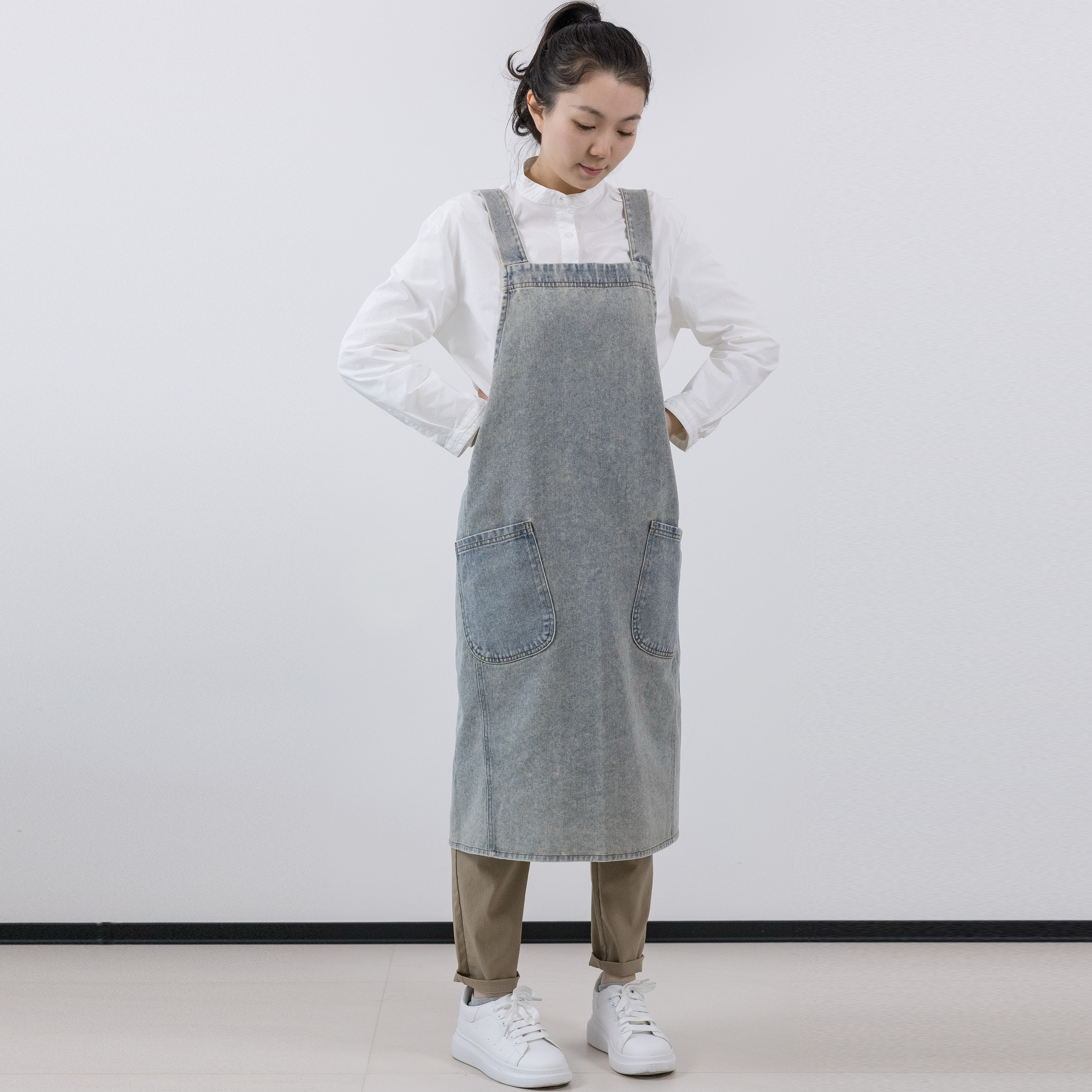 日式韩国水洗牛仔全棉帆布围裙烘焙厨房餐饮服务员咖啡花店工作服