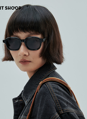 右店超厚质感大脸显瘦素颜女男款浅色防紫外线偏光配近视太阳墨镜