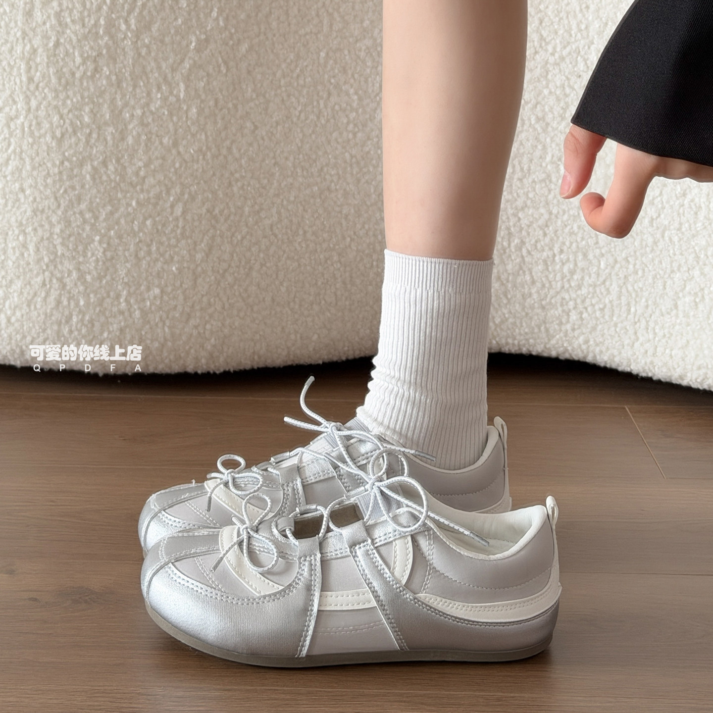 可爱的你夏季德训鞋2026巨好看的鞋子芭蕾玛丽珍女鞋配裙子小单鞋图片