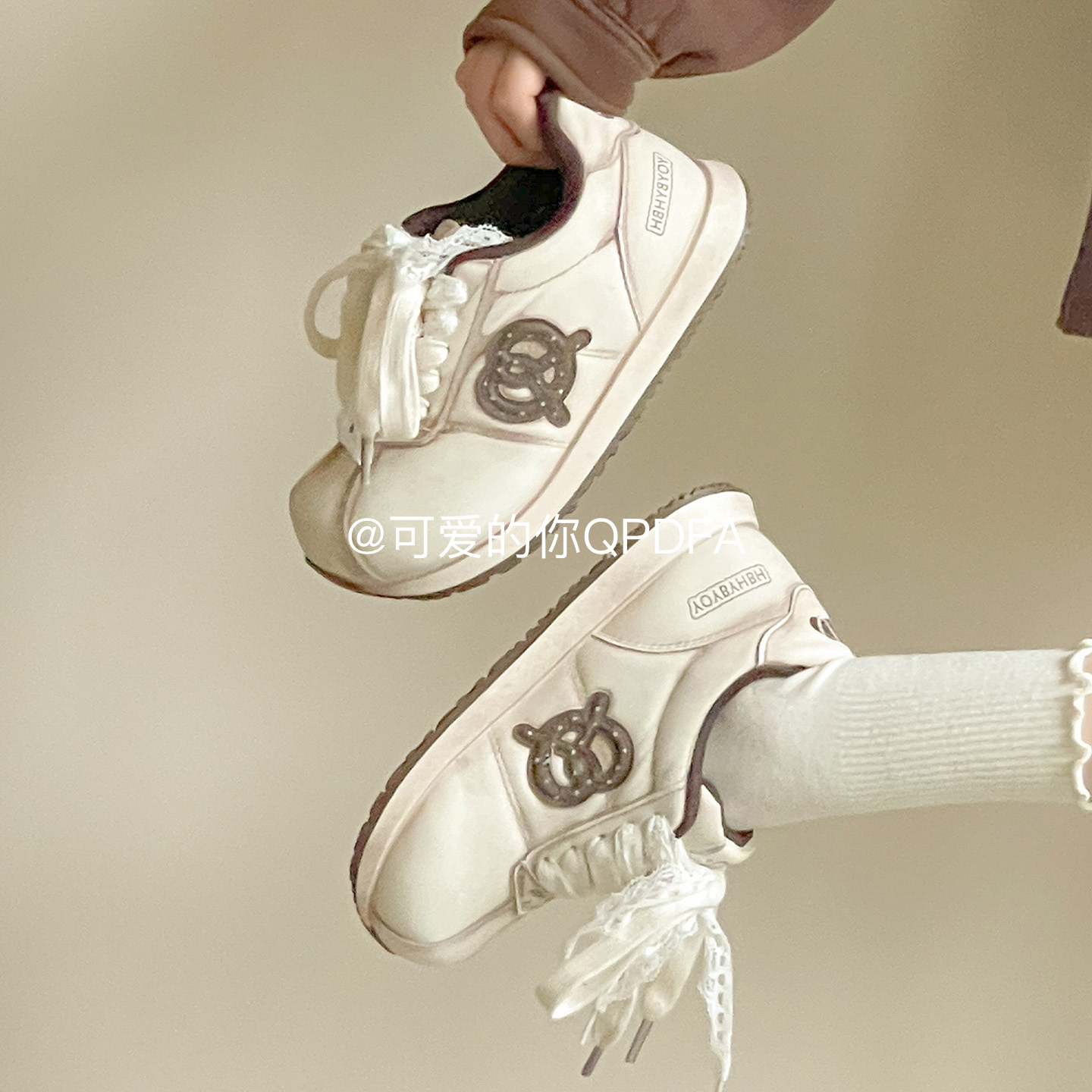 可爱的你早春厚底小白鞋女款2026新款韩系休闲板鞋复古做旧阿甘鞋,女鞋,时尚休闲鞋,淘宝优惠券,粉丝福利购,淘宝优惠卷