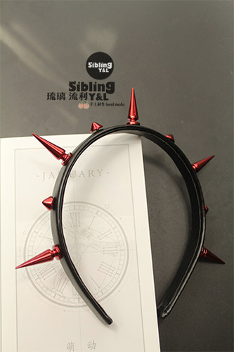 琉璃原创铆钉夸张红色朋克发箍