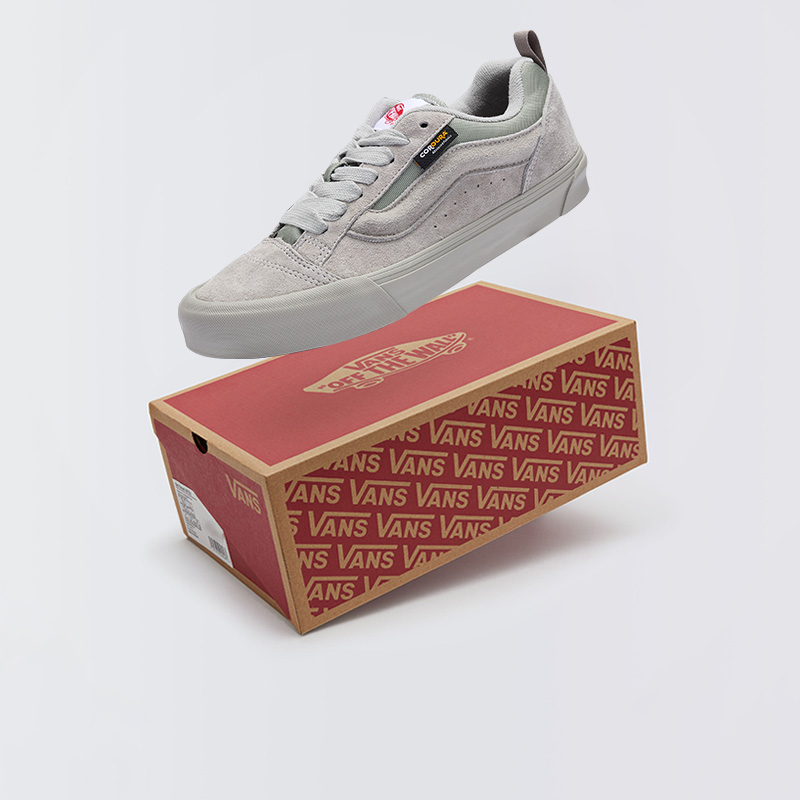 Vans/范斯Knu Skool 新款美式复古男女同款面包板鞋VN000CRPBMA