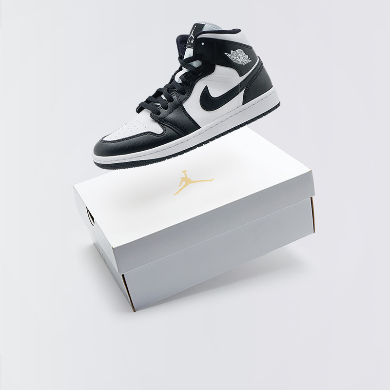 Nike/耐克Air Jordan 1黑白熊猫中帮男女复古篮球鞋DV0991-101