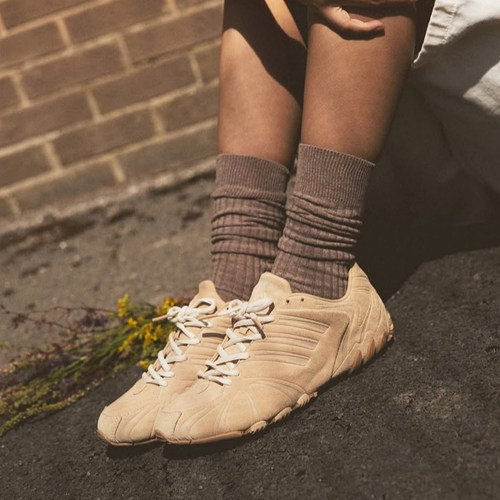 Adidas/阿迪达斯男女运动休闲鞋