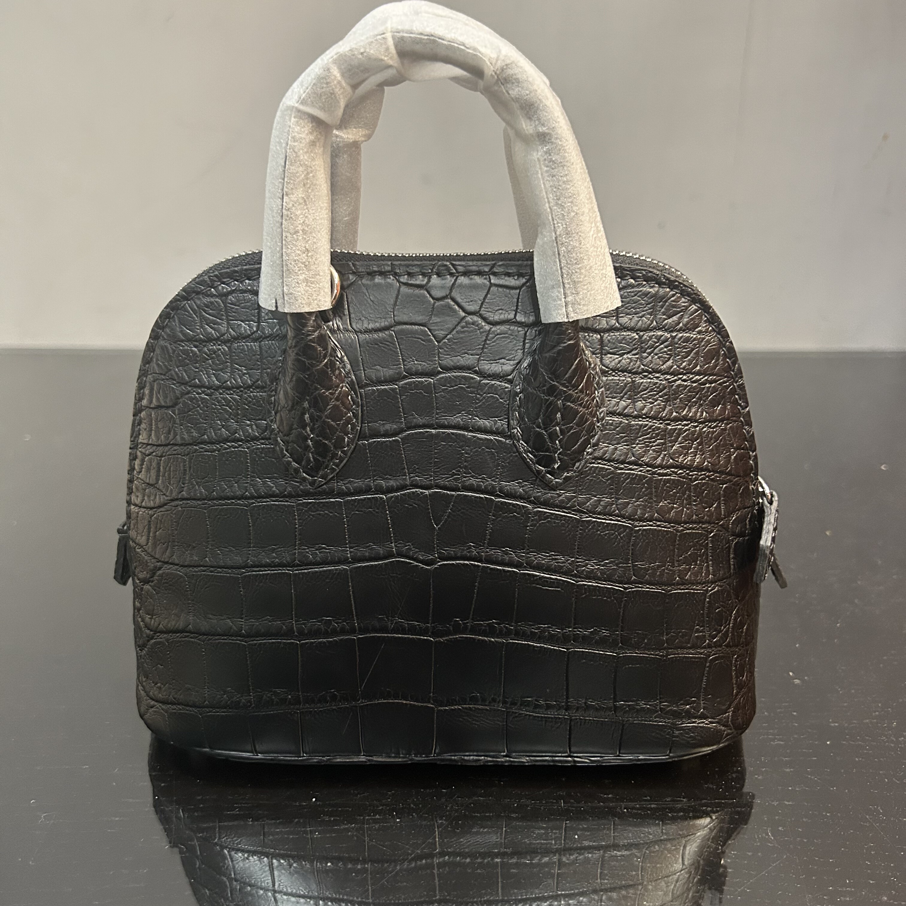 尼罗鳄鱼肚皮贝壳包奢侈品包包女斜挎包2025新款真皮百搭18CM