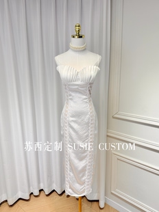 高定设计款纯欲风显身材褶皱抹胸蕾丝花边修身包臀中长款吊带裙