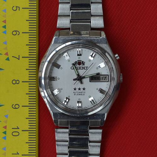 日本原装全自动双狮性能走时手表