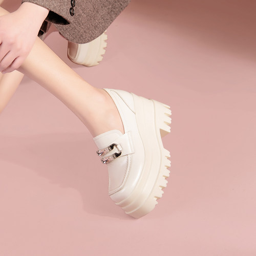 水钻方扣乐福鞋厚底松糕真皮单鞋