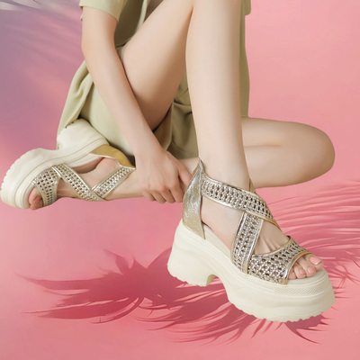金色厚底罗马凉鞋女2025夏新款镂空编织小个子真皮鱼嘴松糕高跟鞋