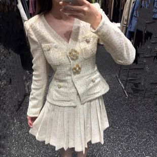 2025白色小香风亮丝闪闪v领百褶裙配腰带可分开套装 self stride