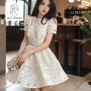 千金风蕾丝洋装 新款 显瘦修身 礼服2024春季 夏季 蝴蝶结连衣裙法式