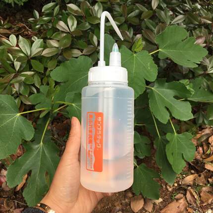 日本原装 有泄压阀 有刻度手捏浇水壶 多肉 小盆栽捏壶 250/500ML