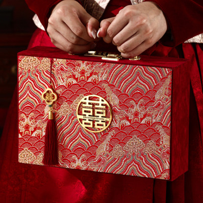 定亲12万8礼金箱子订婚装钱30万彩礼盒8万8嫁妆盒子6万现金18万8