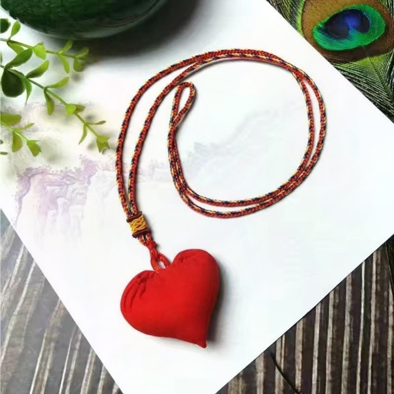 端午香包香囊随身挂件婴幼儿童宝宝平安包本命年吊坠心形男女挂脖