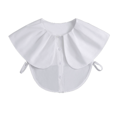 白色配饰搭配毛衣假衣领