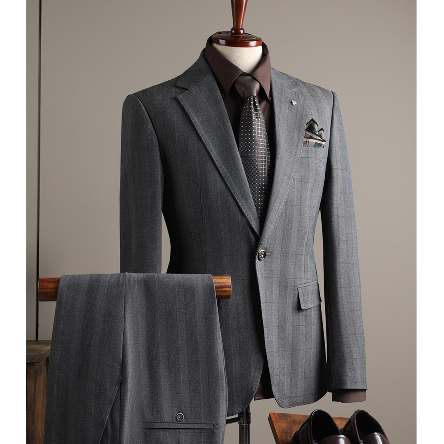 欢喜橙/高端新郎结婚正装西装男时尚新款休闲修身三件套职业西服