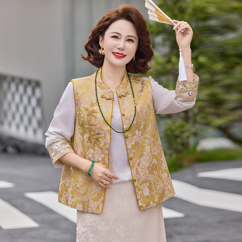 妈妈春装端庄大气两件套装洋气中老年女春秋新中式马甲背心上衣