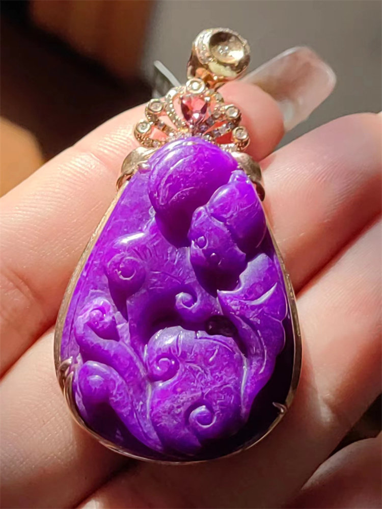 收藏级帝王紫老矿南非舒俱来18k吊坠