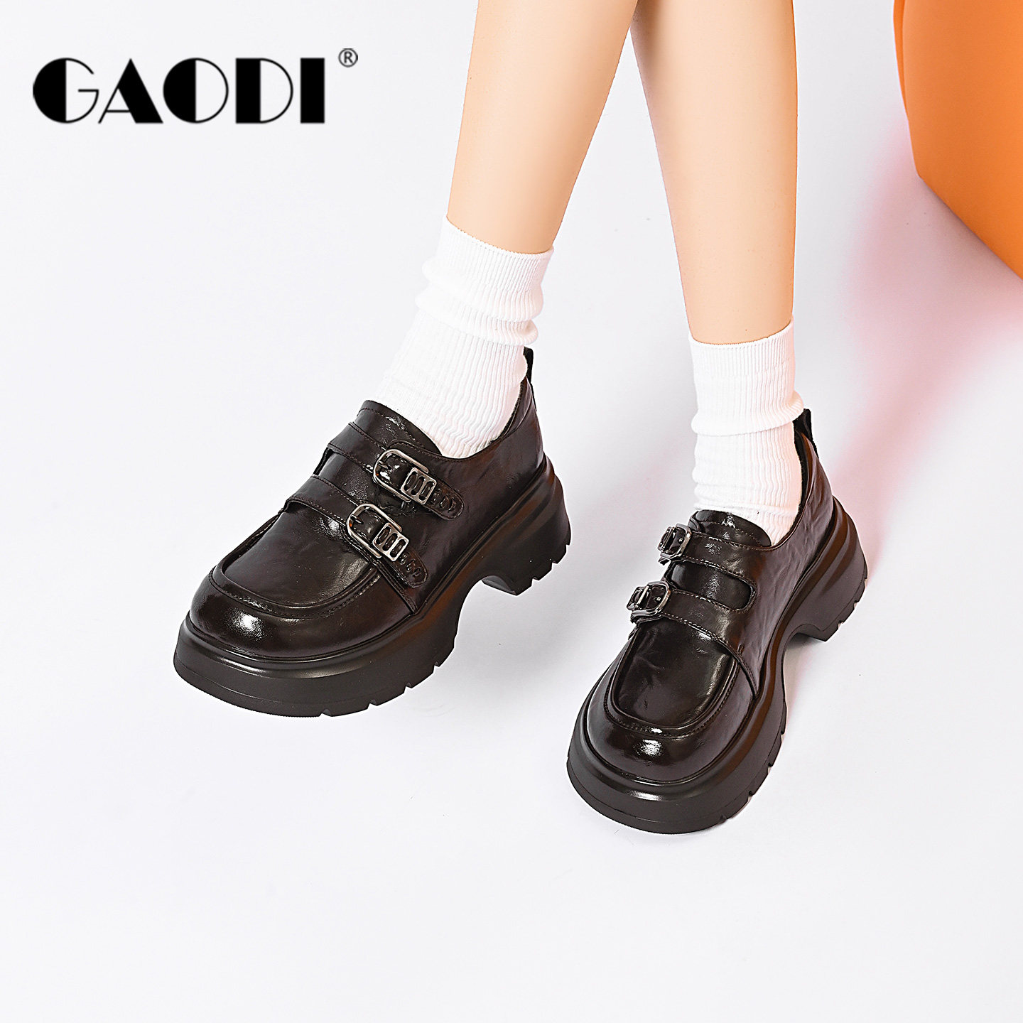 高蒂英伦风厚底乐福鞋女2026春季新款黑色JK皮带扣增高百搭松糕鞋