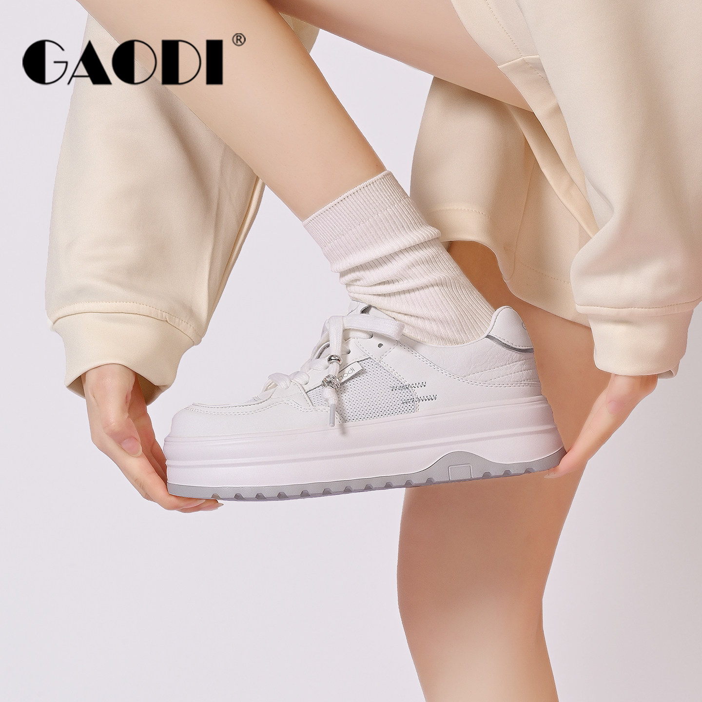 高蒂网面小白鞋女2026新款夏季透气休闲鞋百搭厚底增高学生板鞋
