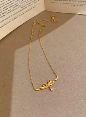 Young超仙粉钻公主丝绸带蝴蝶结项链轻奢时尚少女心镶钻拉丝吊坠