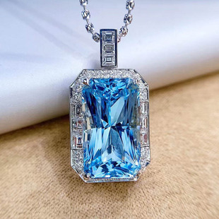 Young祖母绿切工仿海蓝宝吊坠珠宝圣玛利亚托帕蓝彩宝无事牌项链