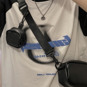 B218-B30-P30男女情侣款小斜跨包2023原宿新款轻便ins子母包图片