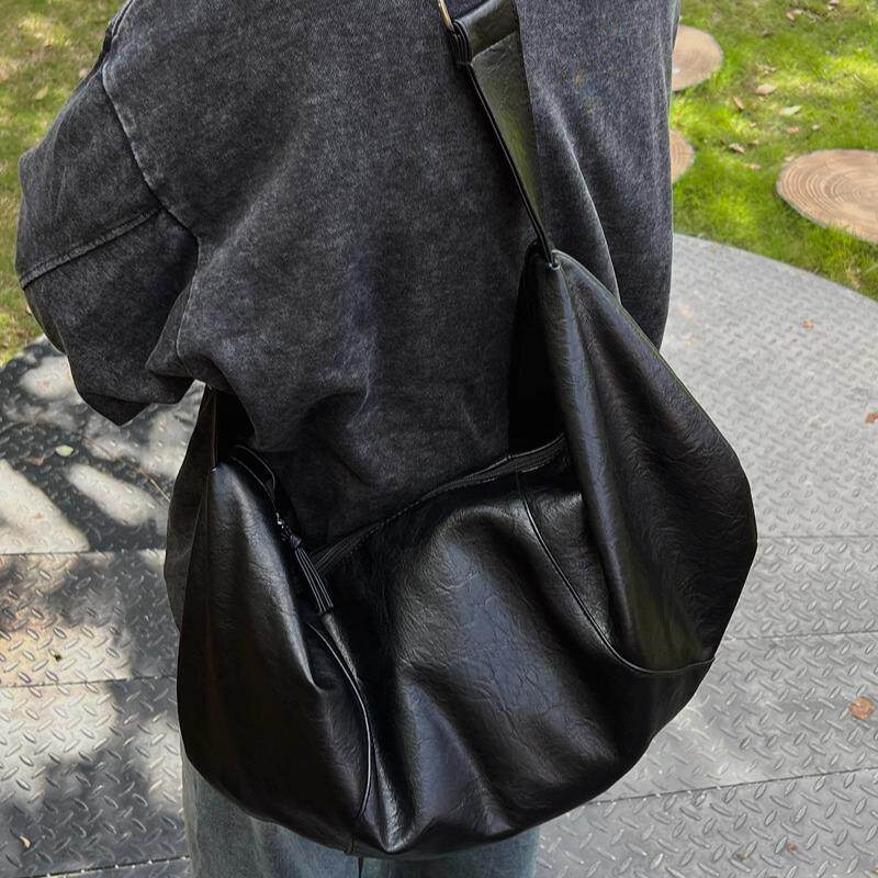 B218-B51-P45男生休闲单肩斜挎饺子包大容量ins复古风秋冬韩休闲,女包手腕包,星座1613（原B218）