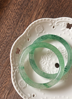 草莓晶手镯 天然绿草莓手镯 绿草莓晶