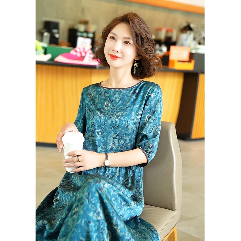 2026年夏季新款大牌气质桑蚕丝妈妈裙子显瘦高端杭州真丝连衣裙女
