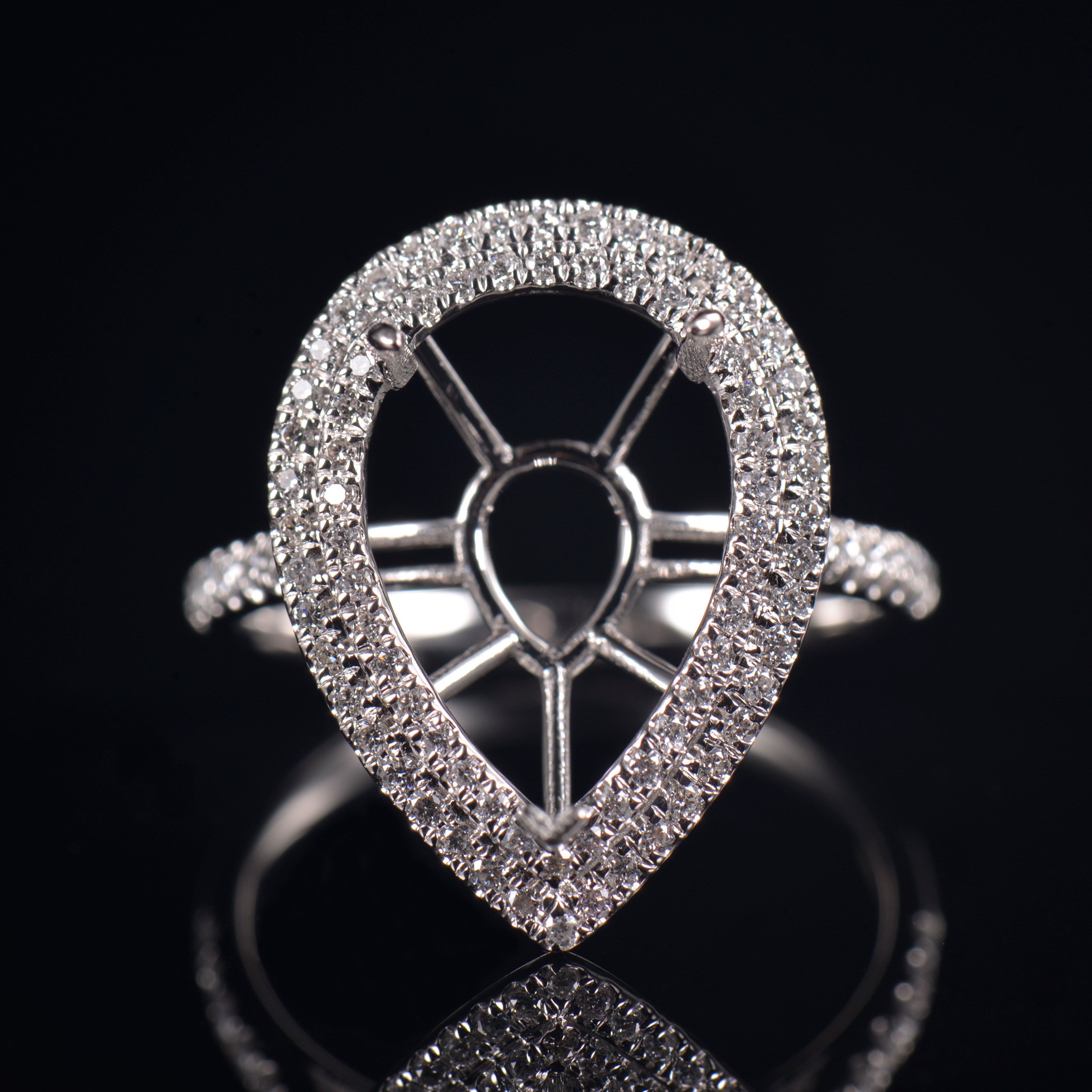 Fay Jewelry水滴形镶戒托