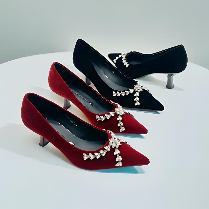 专柜正品气质尖头细跟黑色绒面高跟鞋女款春秋新款水钻26A1659