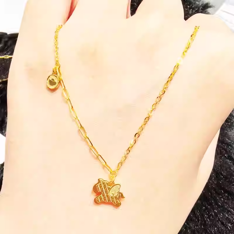 周大福黄金生肖马项链女款