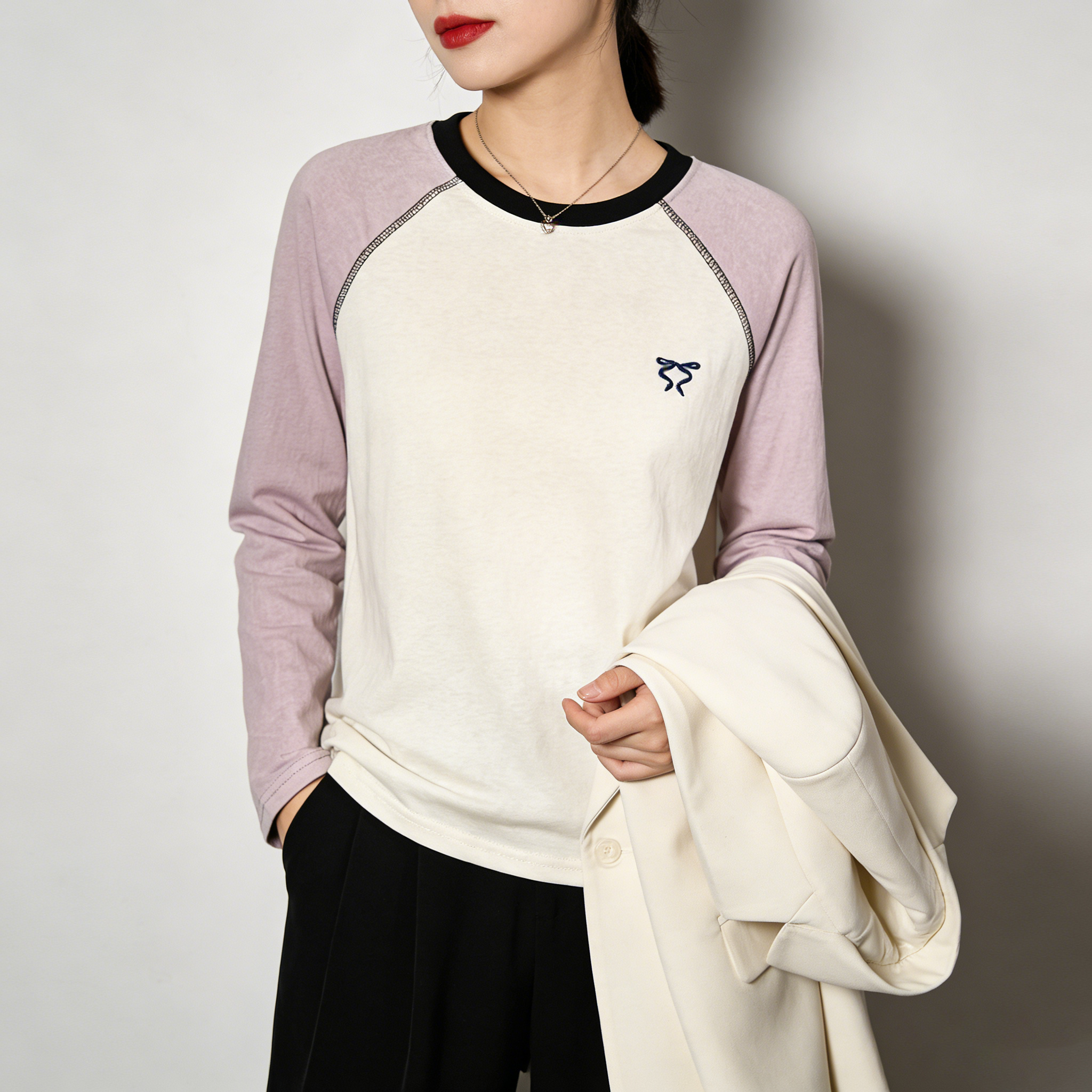 休闲拼色蝴蝶刺绣长袖T恤女2026春秋新款打底衫宽松显瘦内搭上衣,女装/女士精品,T恤,淘宝优惠券,粉丝福利购,淘宝优惠卷