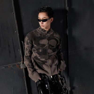 先锋原创视觉宽松武士盔甲毛衫