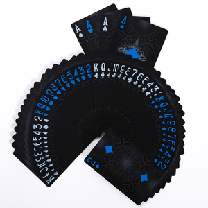 塑料扑克牌PVC创意防水可水洗飞牌收藏黑色个性花切扑克近景魔术
