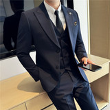 特价主推两粒扣西装套装修身商务西服三件套深灰色SJT7052-P190特，男装西服套装，电商A213