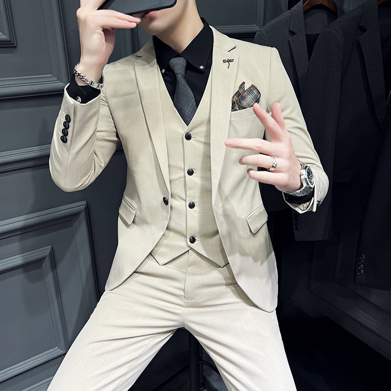 S-7XL主推款~男士西服套装韩版修身西装三件套卡其色SJT105-P265，男装西服，电商A213