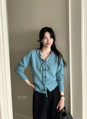 DARA ROSE-系重工亮片羊毛针织木耳花边设计款保暖毛衣（含60羊毛