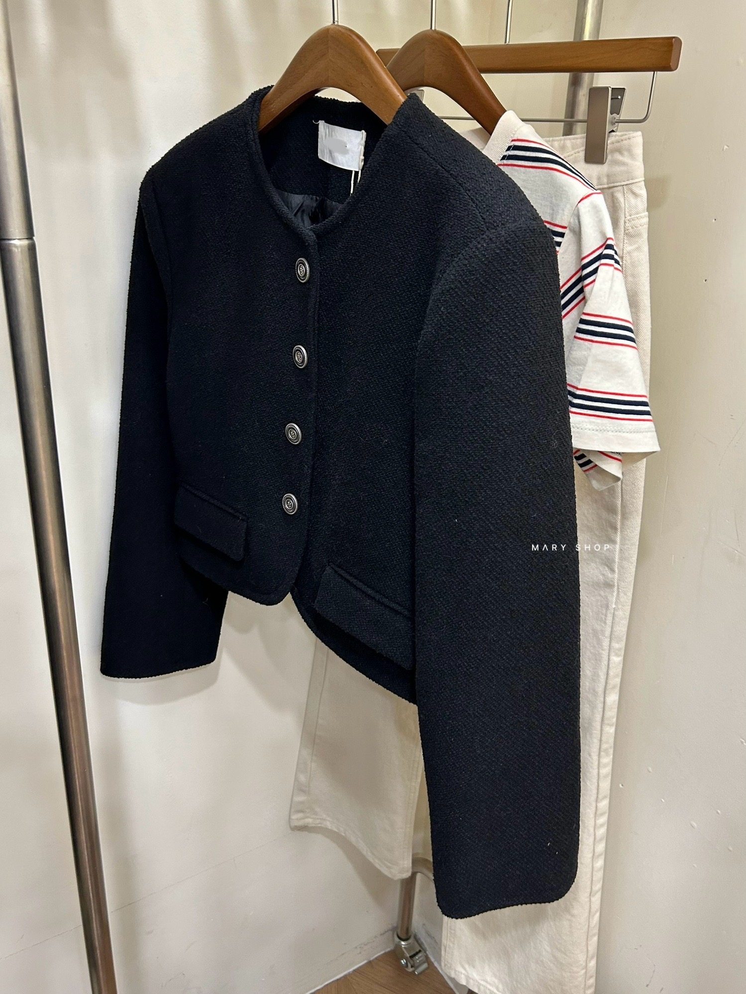 包邮韩国东大门正品 春季高品质宽松短款纯色小香风外套女 2色