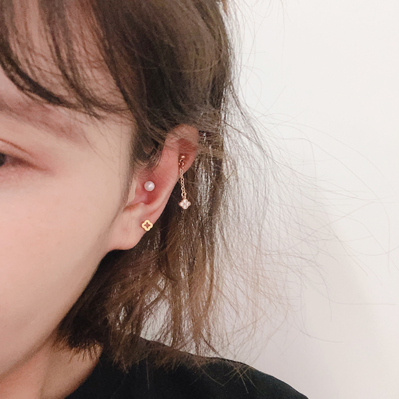 14k包金四叶十字架螺丝短款耳钉