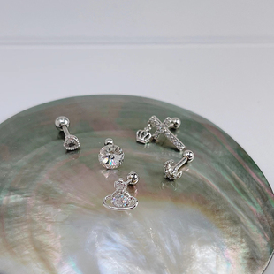 猴子家钛钢银色迷你十字架土星多耳洞可组合叠带螺丝耳骨钉耳钉