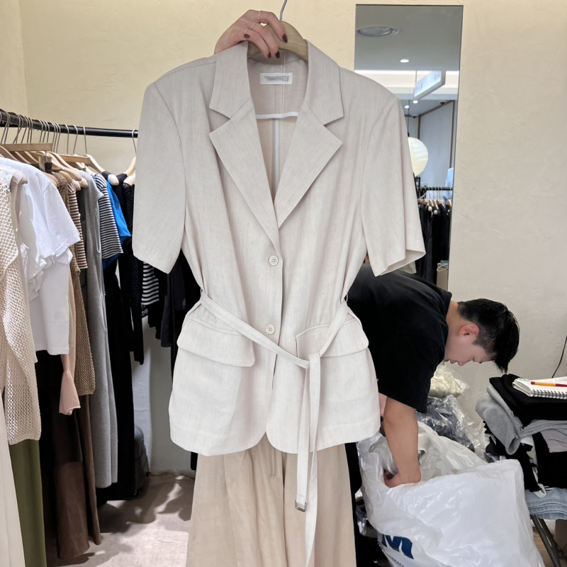 2025年夏季新款韩版宽松休闲薄款系带棉麻西装外套女时尚短袖西服