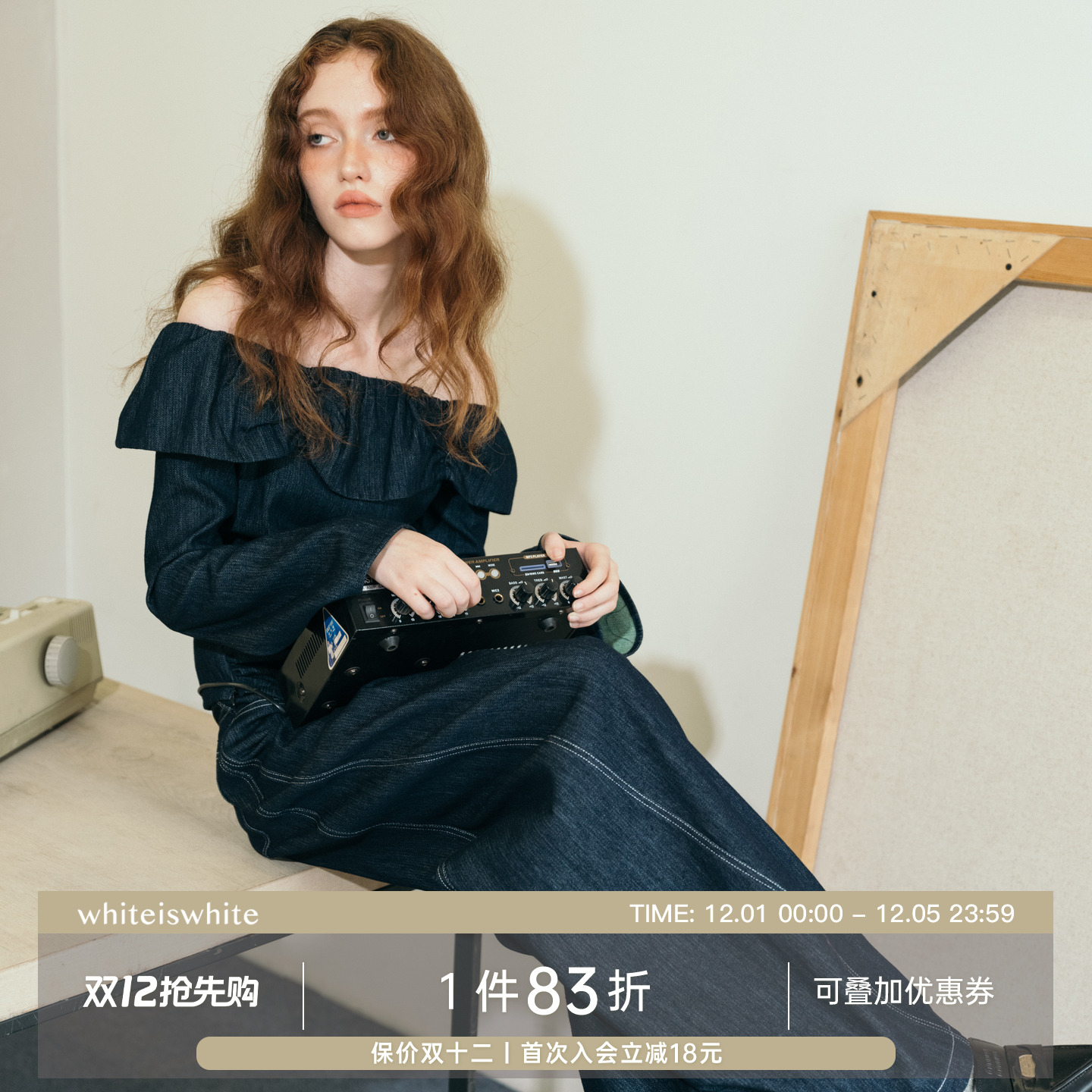 牛仔一字肩露肩喇叭袖皱褶上衣女