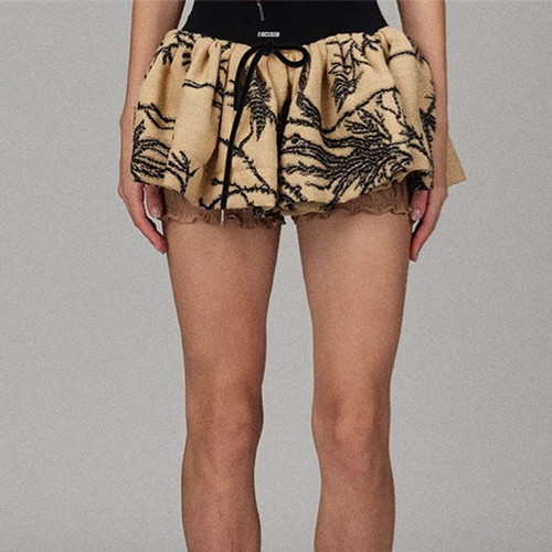 【LACERTA/莱瑟塔 设计师品牌】25春夏新品刺绣老钱风蓬蓬短裙