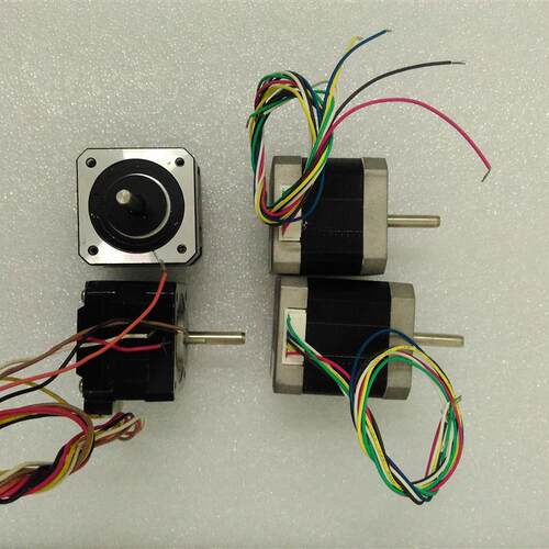 YK42HB38/47/33全新STP-43D2/43D3/42D1-Y12步进电机