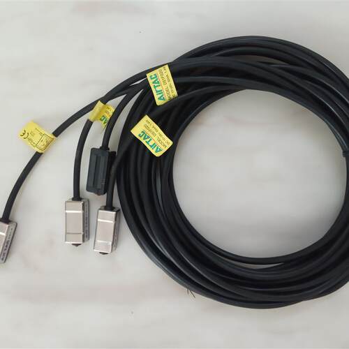 亚德客DS1A020 DS1F020气缸传感应器CS1J020磁簧CMSJ020磁性开关