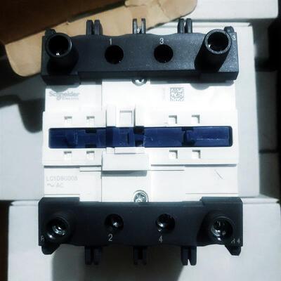 施耐德 LC1D80008M7 220VAC询价